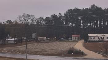 Weather camera view of Overshot NC.