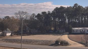 Weather camera view of Overshot NC.