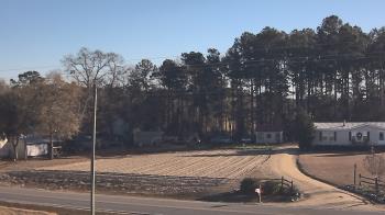 Weather camera view of Overshot NC.