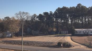 Weather camera view of Overshot NC.