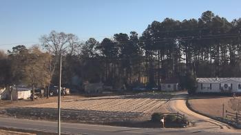 Weather camera view of Overshot NC.