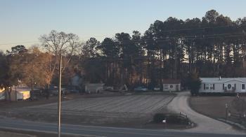 Weather camera view of Overshot NC.