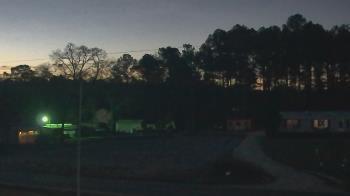 Weather camera view of Overshot NC.