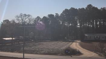 Weather camera view of Overshot NC.