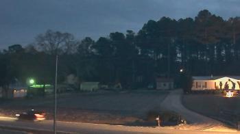 Weather camera view of Overshot NC.