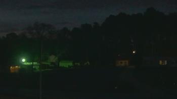 Weather camera view of Overshot NC.