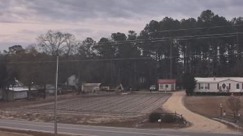 Weather camera view of Overshot NC.