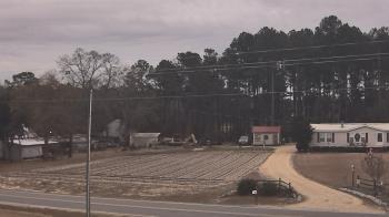 Weather camera view of Overshot NC.