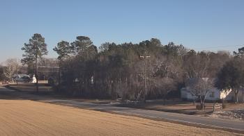 Weather camera view of Overshot NC.