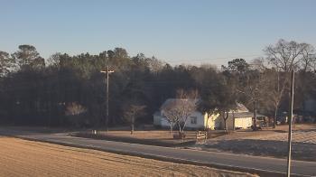 Weather camera view of Overshot NC.