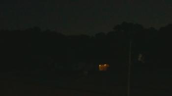 Weather camera view of Overshot NC.