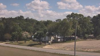 Weather camera view of Overshot NC.