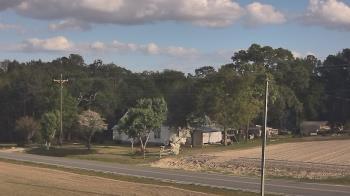 Weather camera view of Overshot NC.