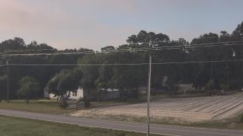 Weather camera view of Overshot NC.
