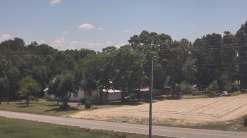 Weather camera view of Overshot NC.