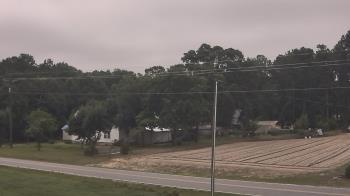 Weather camera view of Overshot NC.