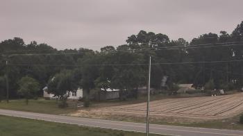 Weather camera view of Overshot NC.