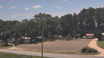 Weather camera view of Overshot NC.