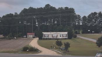 Weather camera view of Overshot NC.