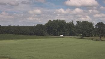 Weather camera view of Overshot NC.