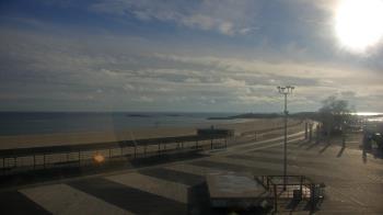 Weather camera view of Ocean Beach Park.