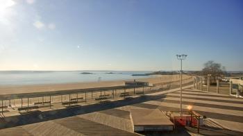 Weather camera view of Ocean Beach Park.