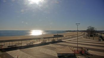 Weather camera view of Ocean Beach Park.