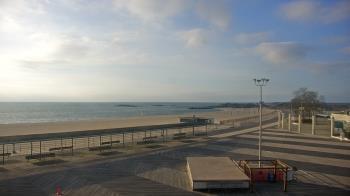 Weather camera view of Ocean Beach Park.