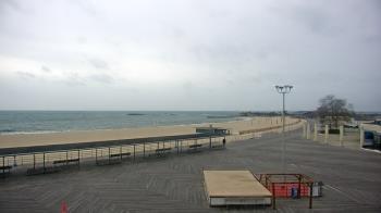 Weather camera view of Ocean Beach Park.