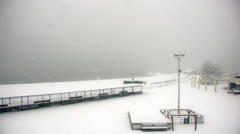 Weather camera view of Ocean Beach Park.