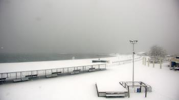 Weather camera view of Ocean Beach Park.