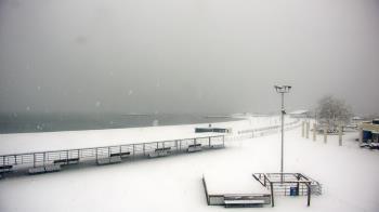 Weather camera view of Ocean Beach Park.