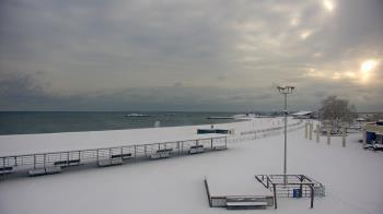 Weather camera view of Ocean Beach Park.