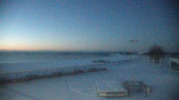 Weather camera view of Ocean Beach Park.