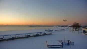 Weather camera view of Ocean Beach Park.