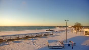 Weather camera view of Ocean Beach Park.