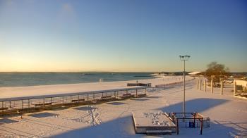 Weather camera view of Ocean Beach Park.