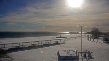 Weather camera view of Ocean Beach Park.