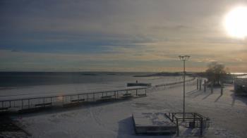 Weather camera view of Ocean Beach Park.