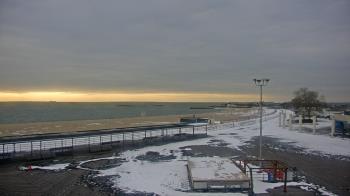 Weather camera view of Ocean Beach Park.