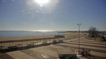 Weather camera view of Ocean Beach Park.