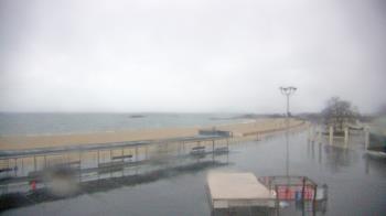 Weather camera view of Ocean Beach Park.