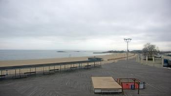 Weather camera view of Ocean Beach Park.