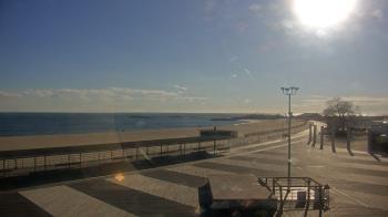 Weather camera view of Ocean Beach Park.