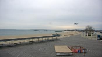 Weather camera view of Ocean Beach Park.