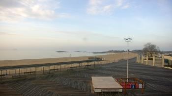 Weather camera view of Ocean Beach Park.