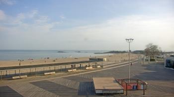 Weather camera view of Ocean Beach Park.