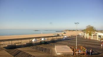 Weather camera view of Ocean Beach Park.