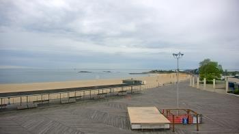Weather camera view of Ocean Beach Park.