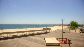 Weather camera view of Ocean Beach Park.